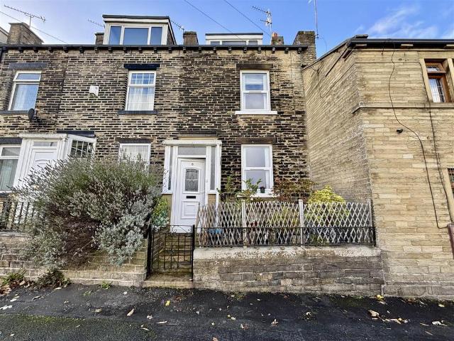 House for sale in Horton Bank, Bradford