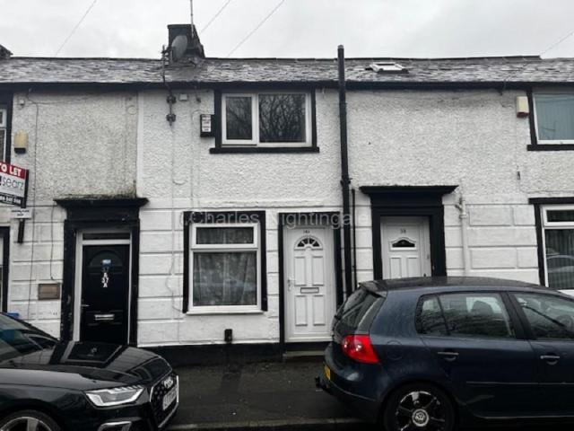 House for sale in Deeplish, Burnedge