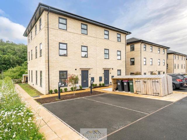 House for sale in Kiveton Park, South Yorkshire