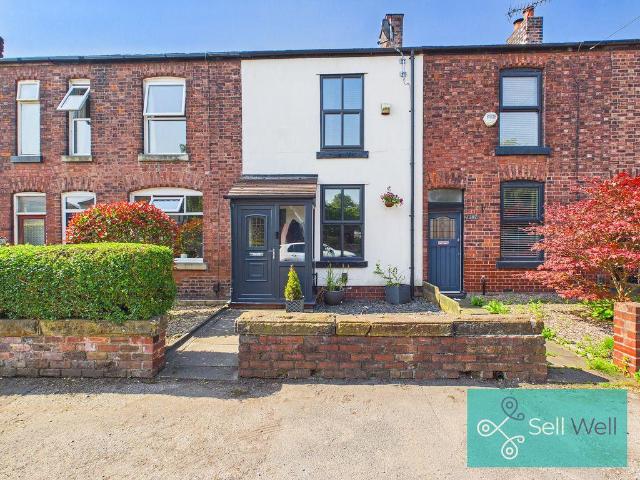 House for sale in Roe Green, Salford