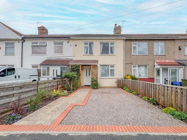 House for sale in Broomhill, Feckenham