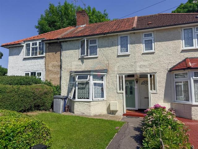 House for sale in Burnt Oak, Greater London