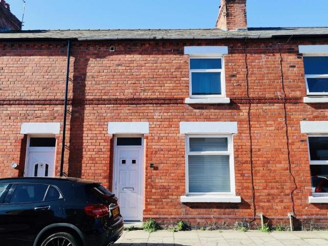 House for sale in Hoole, Chester