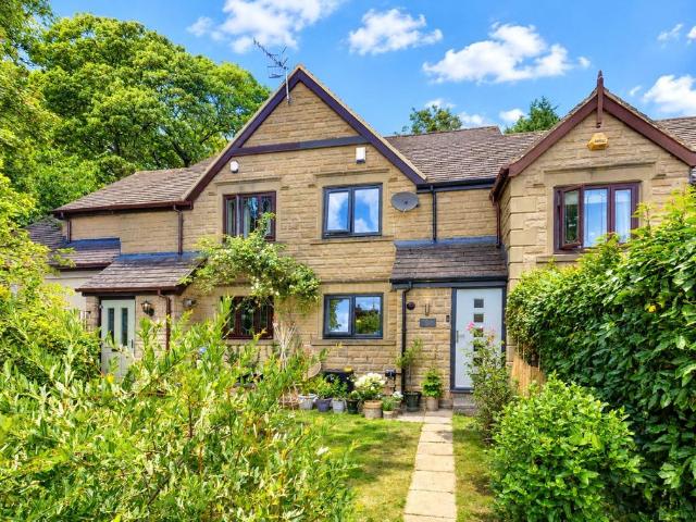 House for sale in Baildon, Bradford