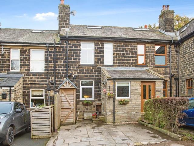 House for sale in Shepley, West Yorkshire