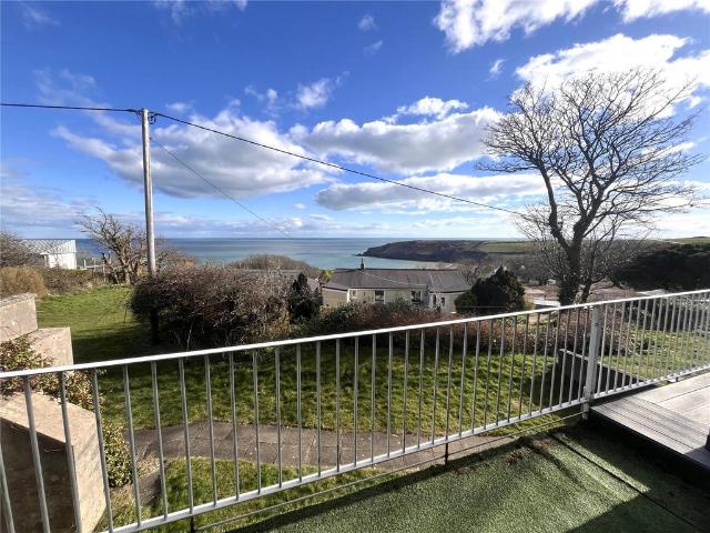 House for sale in Lamphey, East Trewent
