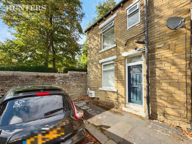 House for sale in Pellon, Halifax