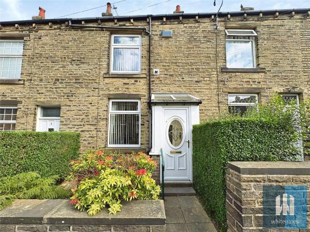 House for sale in Rastrick, West Yorkshire