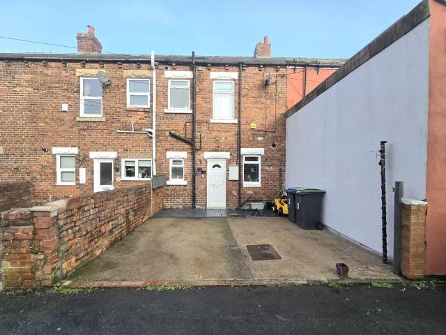 House for sale in Clough Dene
