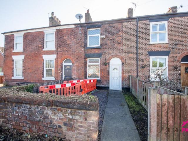 House for sale in Burtonwood and Westbrook, Burtonwood