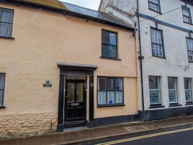House for sale in Budlake, Devon