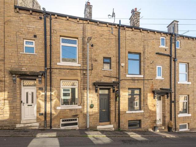 House for sale in West Vale, West Yorkshire