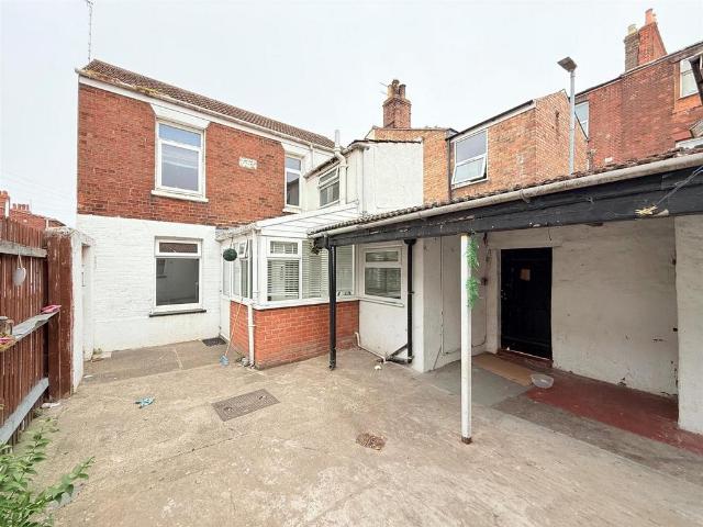 House for sale in Southtown, Stokesby