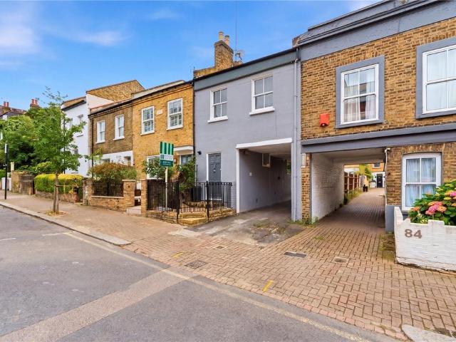 House for sale in Clapham Junction, Greater London