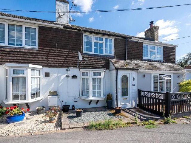 House for sale in Totternhoe, Bedfordshire