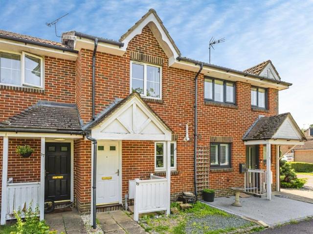 House for sale in Perryfields, West Sussex