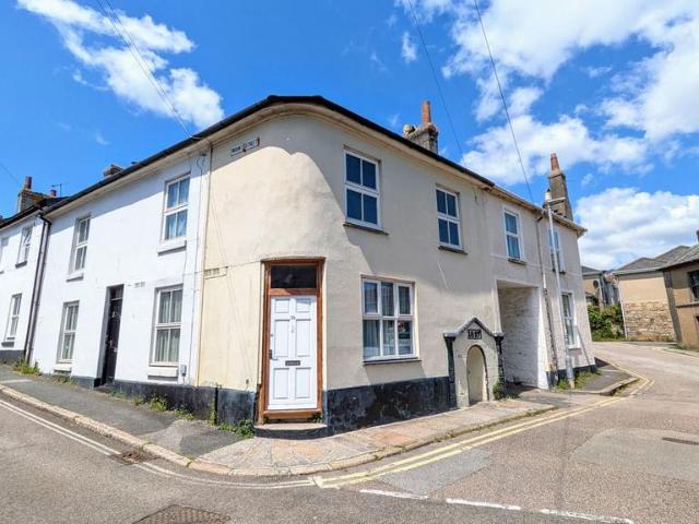 House for sale in Treneere, Penzance