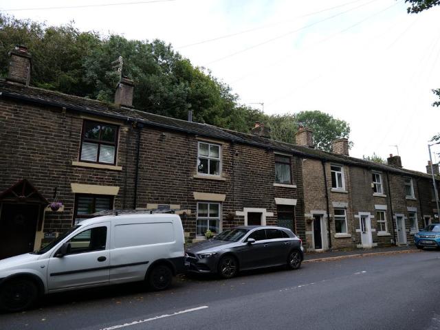 House for sale in Mossley Cross, Tameside