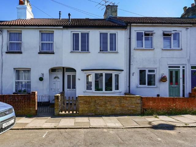 House for sale in Cargate, Aldershot