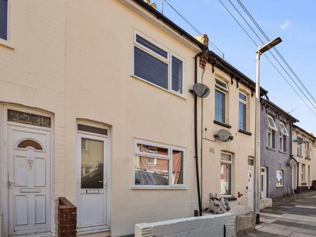 House for sale in Luton, Chatham