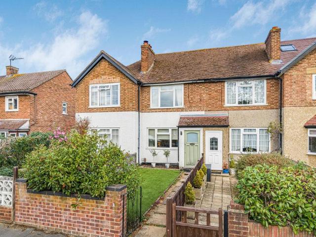 House for sale in Molesey, Elmbridge
