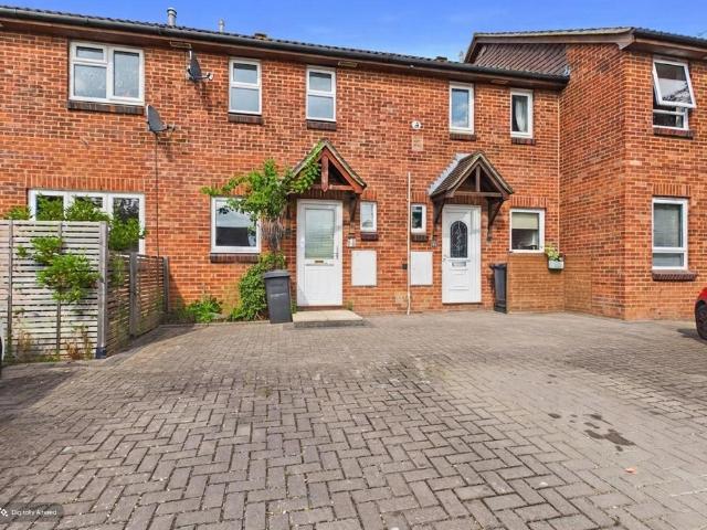 House for sale in Wooburn, Bourne End