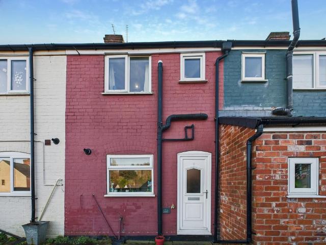 House for sale in Loundsley Green, East Midlands