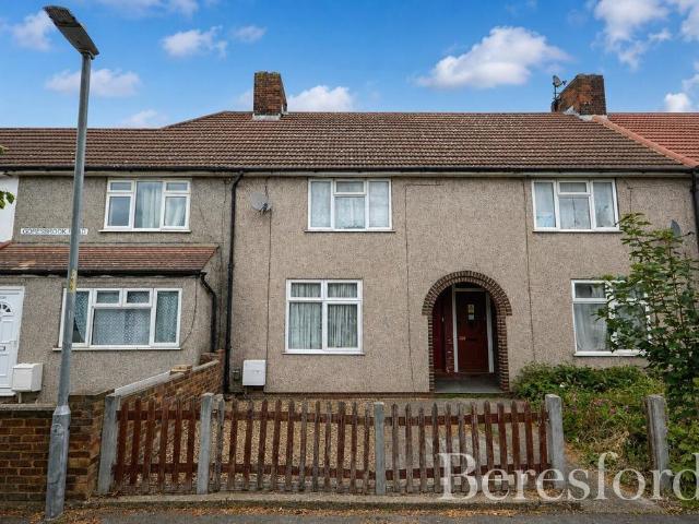 House for sale in Thames View, Greater London
