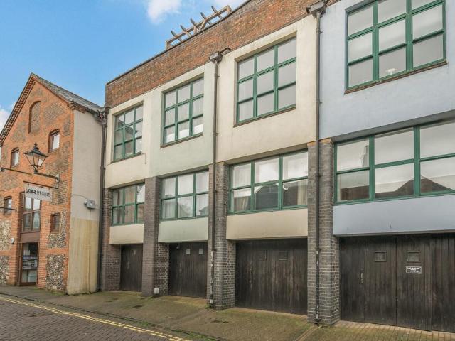 House for sale in The Close, Hampshire