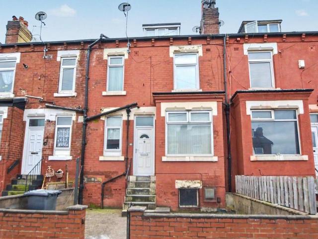 House for sale in Harehills, West Yorkshire