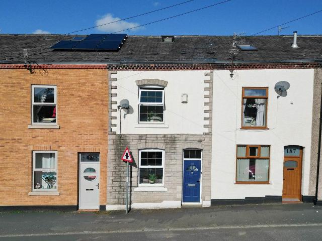 House for sale in Burnedge, Greater Manchester