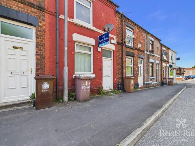 House for sale in Green Bank, St Helens