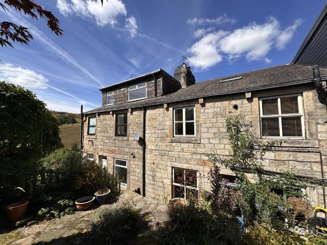 House for sale in Walsden, West Yorkshire