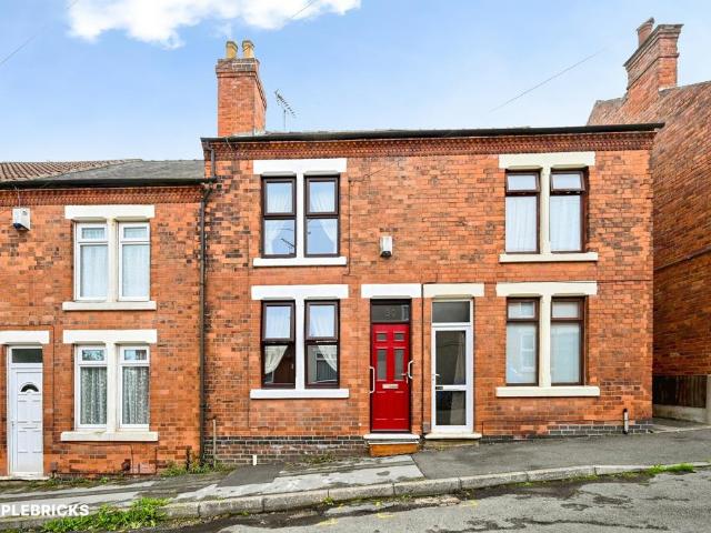 House for sale in Nuncargate, East Midlands