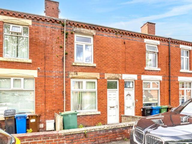 House for sale in Heaton Norris, Greater Manchester