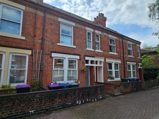 House for sale in Abbey Park, Barton In Fabis