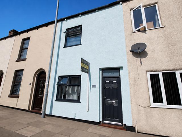 House for sale in Westhoughton, Lee Bank