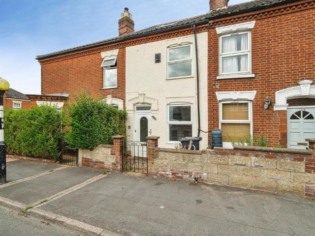 House for sale in New Catton, East Bank