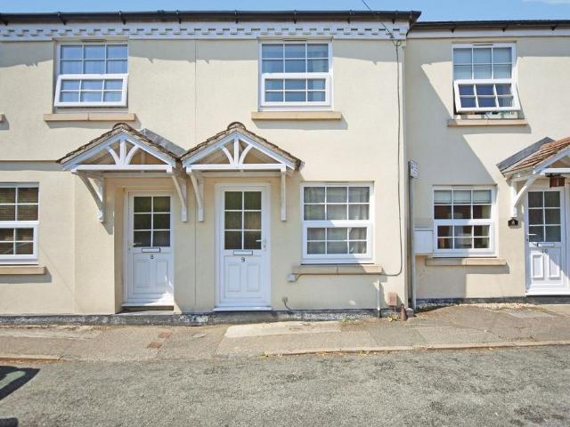 House for sale in Alderminster, Warwickshire