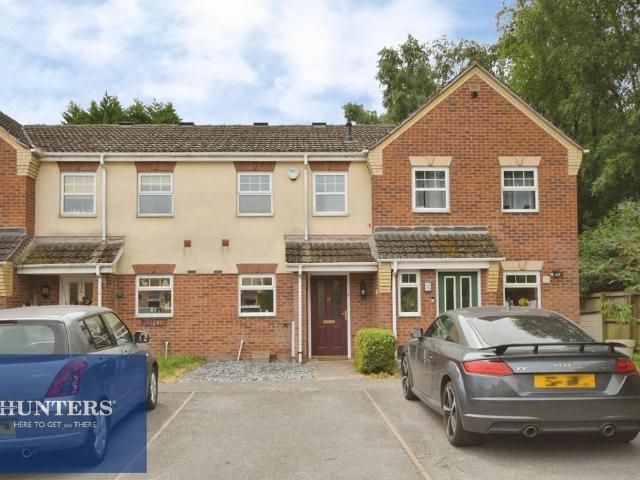 House for sale in Loundsley Green, East Midlands