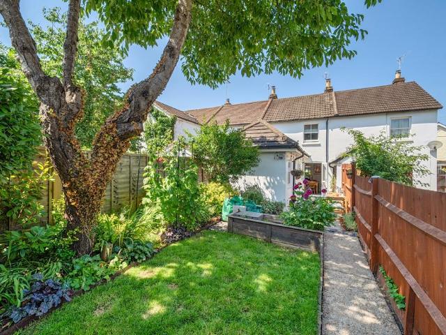 House for sale in Chawton, Bolton Low Houses