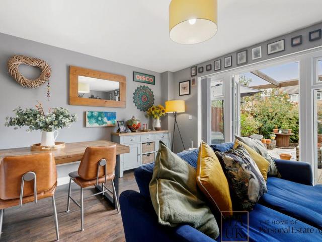 House for sale in Fordham Heath, Essex