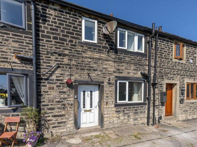House for sale in Triangle, West Yorkshire