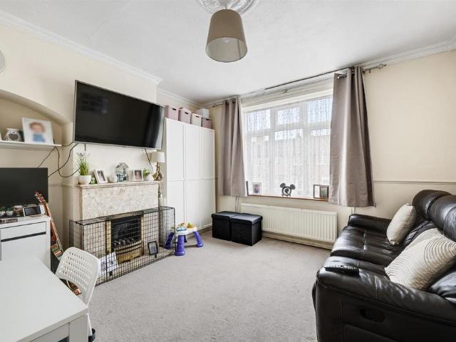 House for sale in Greater London