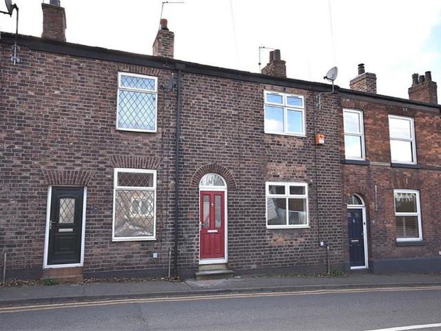 House for sale in Moss Rose, Macclesfield