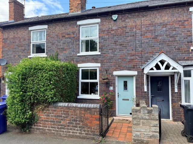 House for sale in Stourbridge, West Midlands