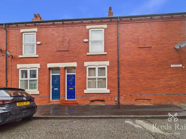 House for sale in Salford, Greater Manchester