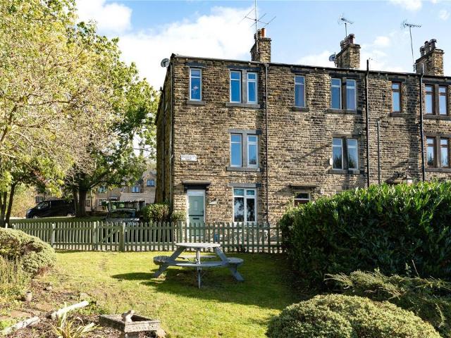 House for sale in Horsforth Vale, Leeds