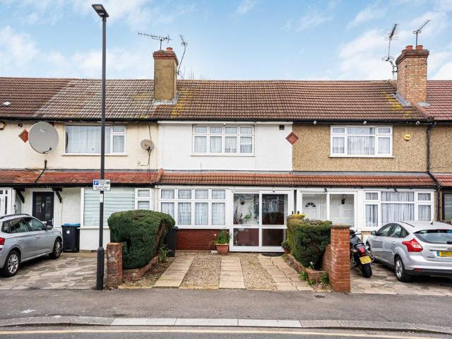 House for sale in Upper Edmonton, Greater London
