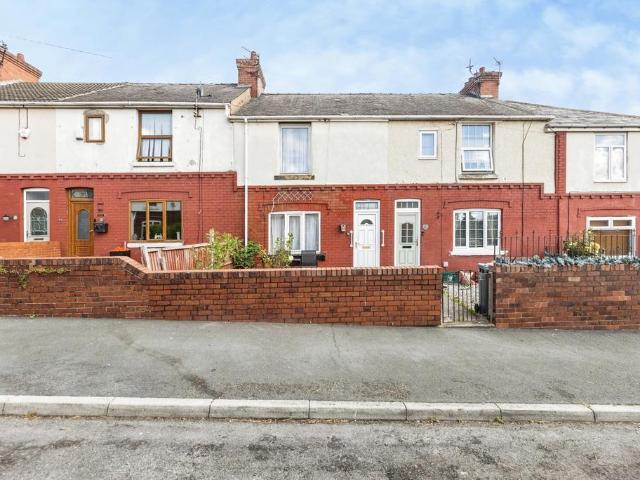 House for sale in Instoneville, Doncaster